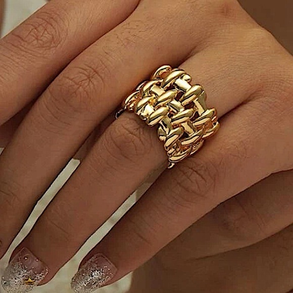 GOLD PLATED BRAIDED CUFF RING - Picture 1 of 2